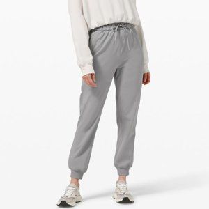 Lululemon Stretch Hi - Rise Jogger NWOT Size 6